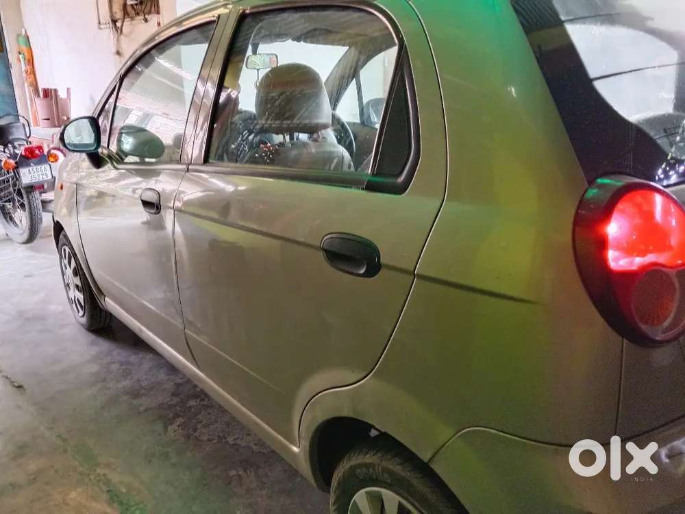 Chevrolet Spark Petrol 2012