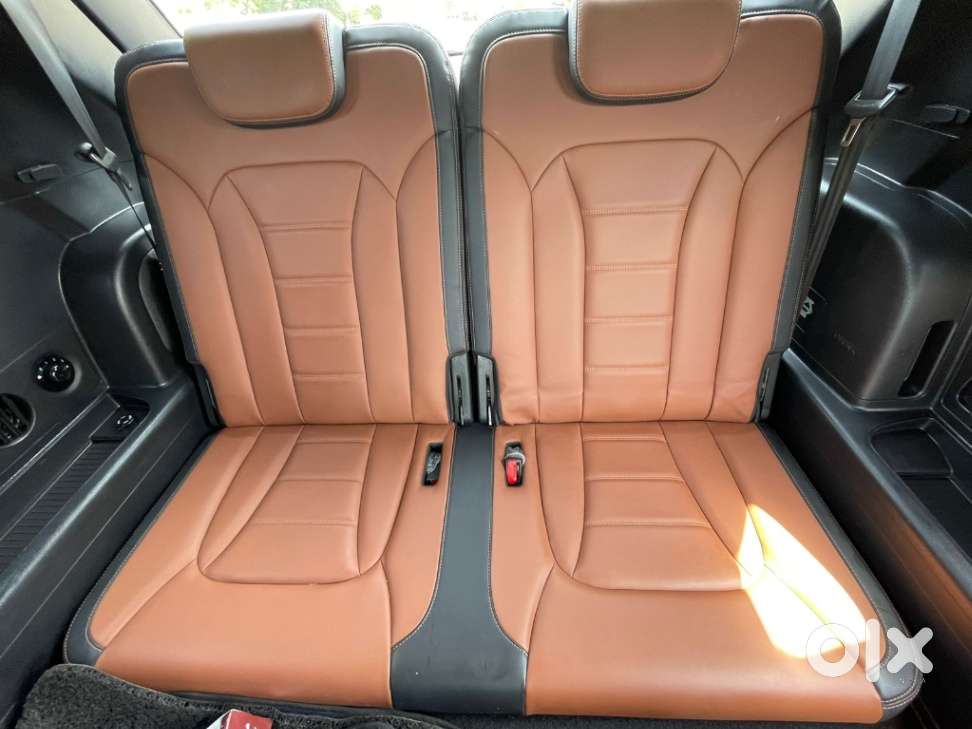 Mahindra Alturas G4 4wd At, 2019, Diesel