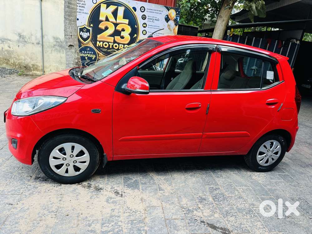 Hyundai I10 Sportz At, 2012, Petrol