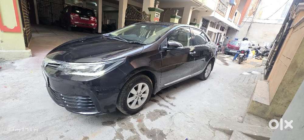 Toyota Carola Altis 1.8gl Diesel Variant Complete Showroom Track