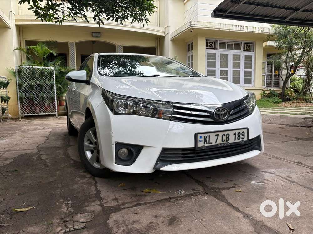 Toyota Corolla Altis 2014