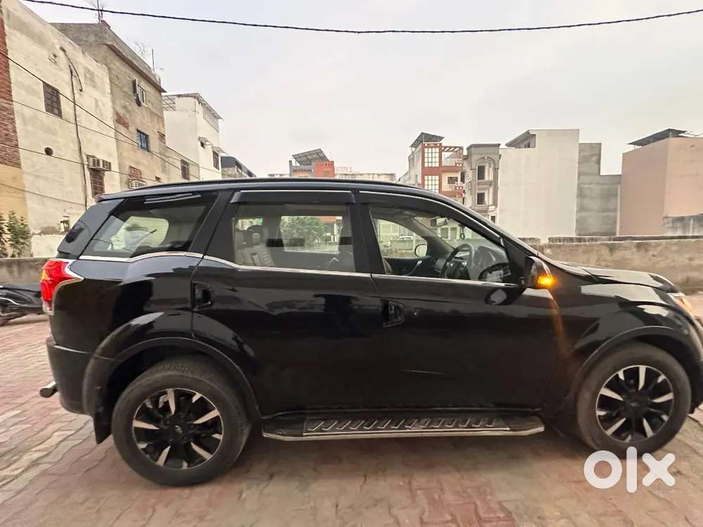 Mahindra Xuv500 2019 Diesel 66000 Km Driven