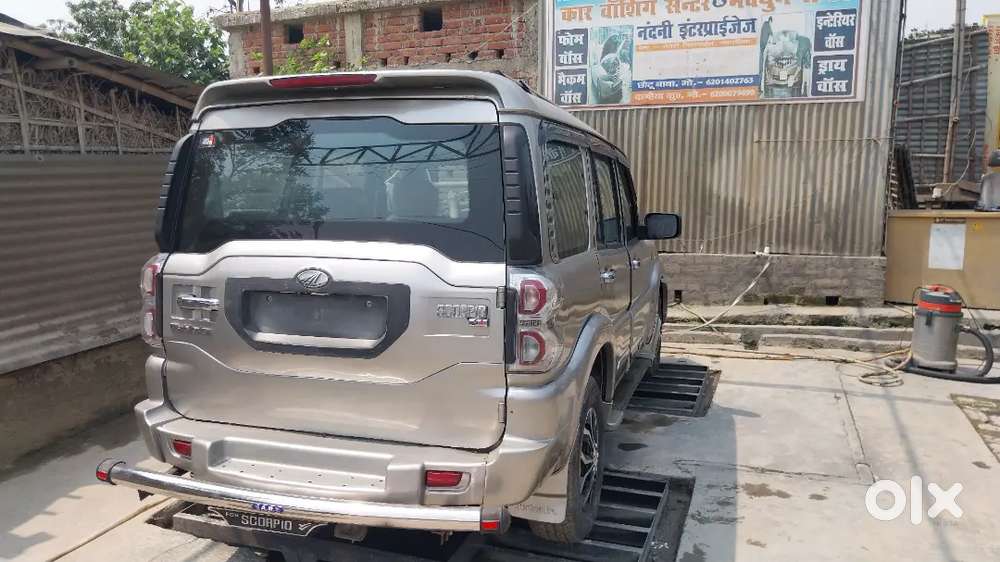 Mahindra Scorpio 2015 Diesel 1,28,0000 Km Driven