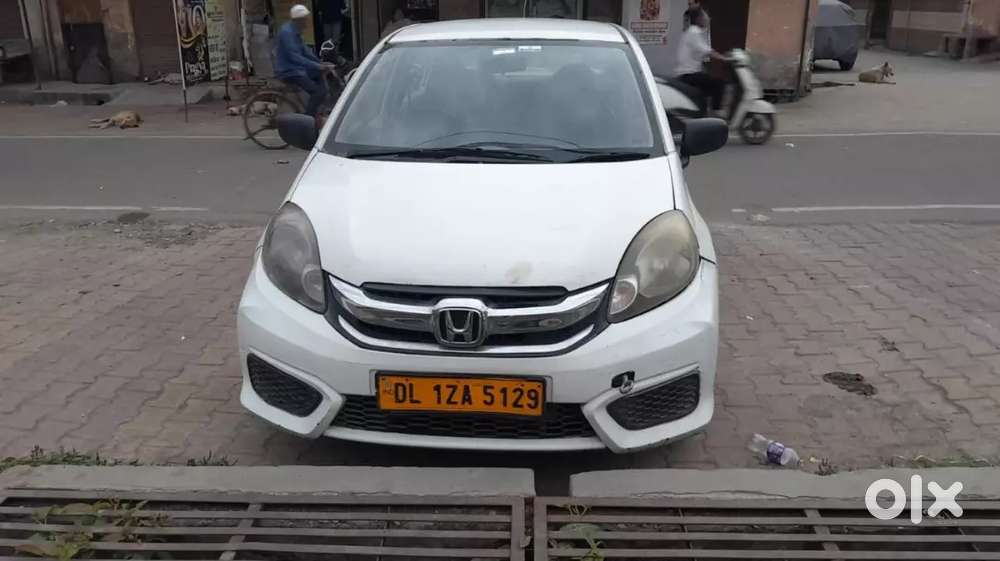 Good Conditions Car 4 Tyre New Brand Ac Warking