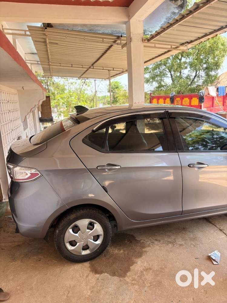 Tata Tigor Petrol 2019