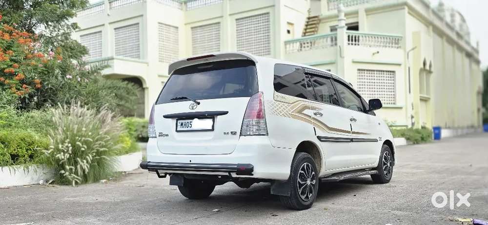 Toyota Innova Diesel 2012