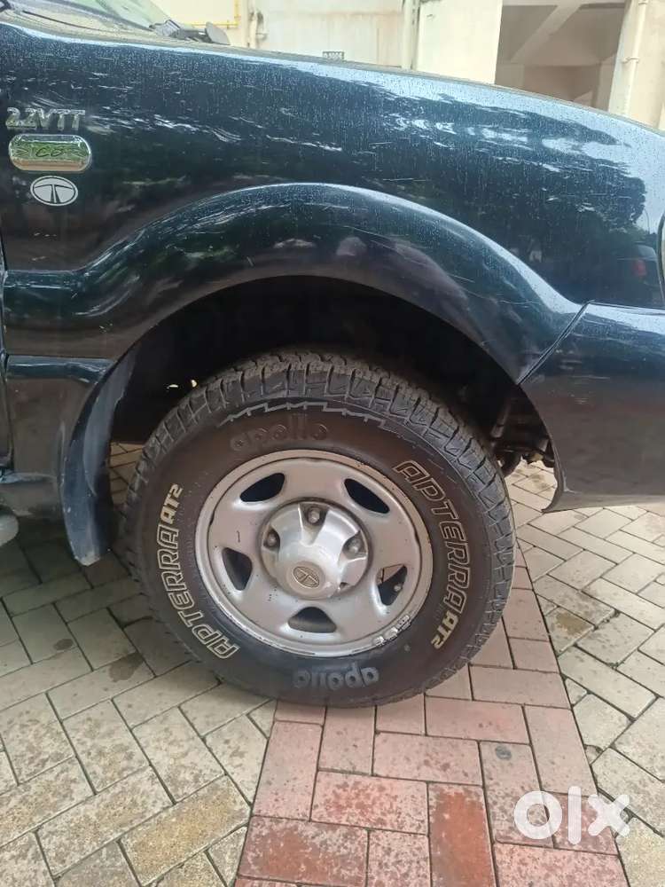 Top Condition Black 2030 Repassing Tata Safari Diesel 4x2 2009