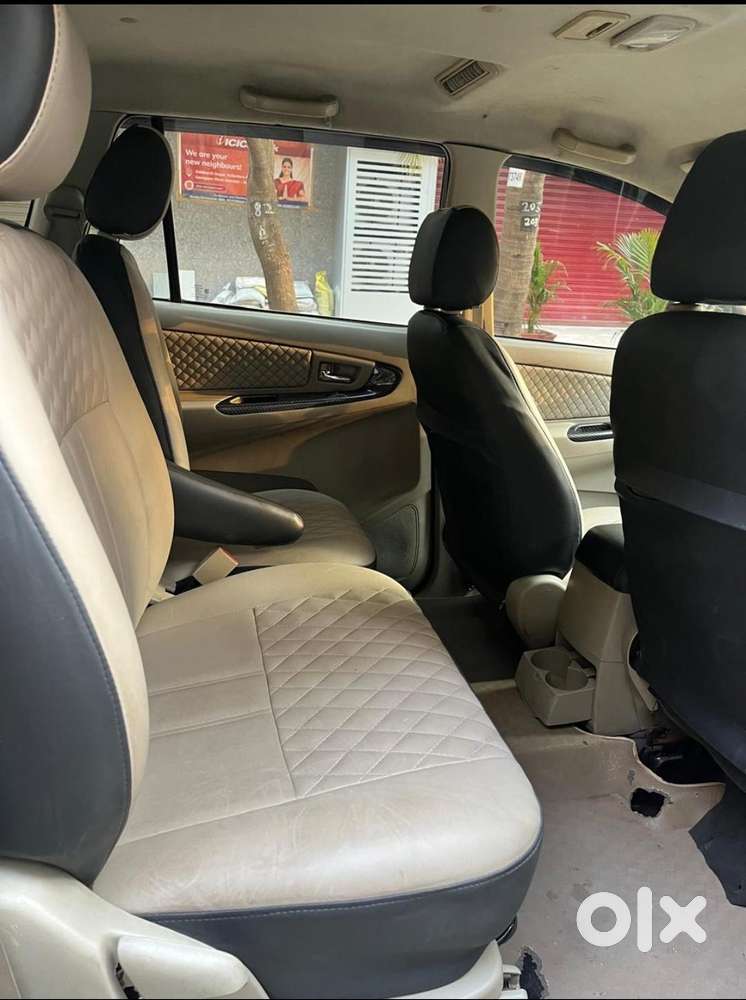 Toyota Innova 2.5 Vx 7 Str Bs-iii, 2012, Diesel