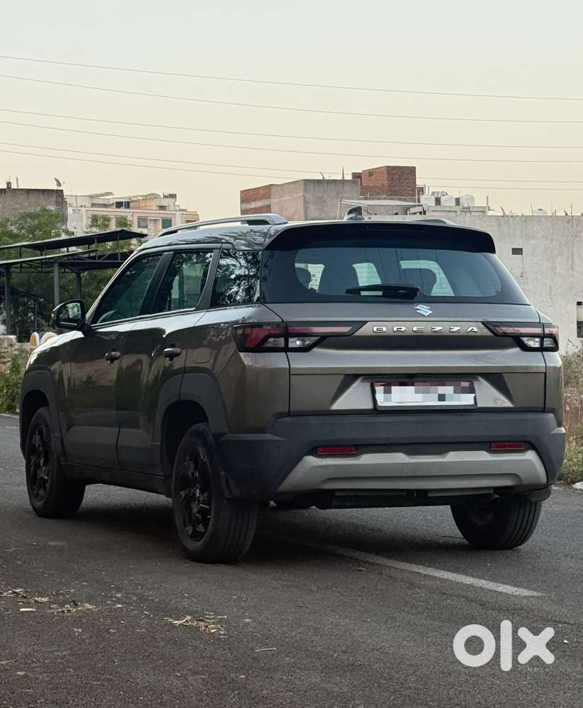 Maruti Suzuki Brezza 1.5 Zxi Cng Dual Tone, 2024, Cng & Hybrids