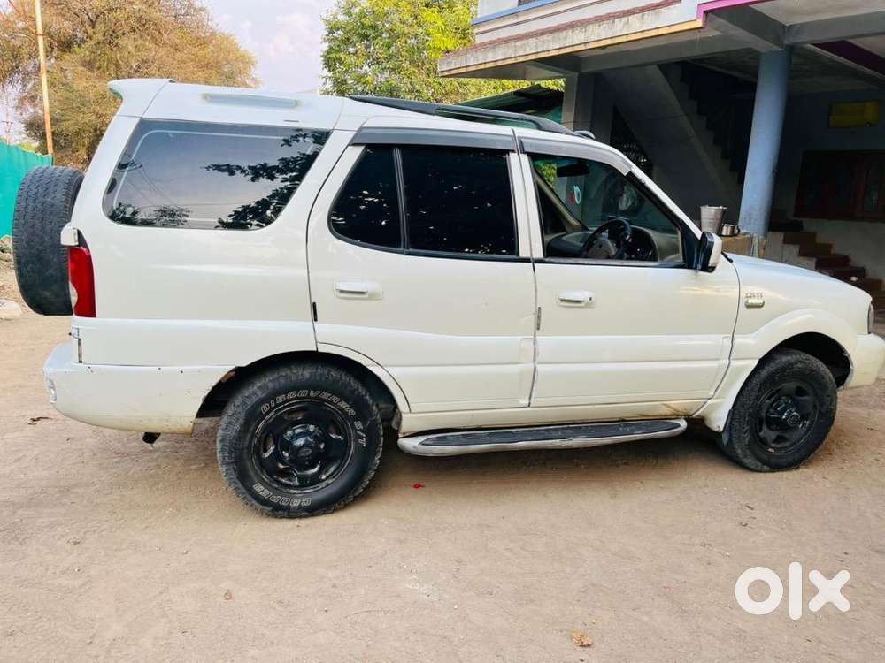 Tata Safari 2014 Diesel 90000 Km Driven