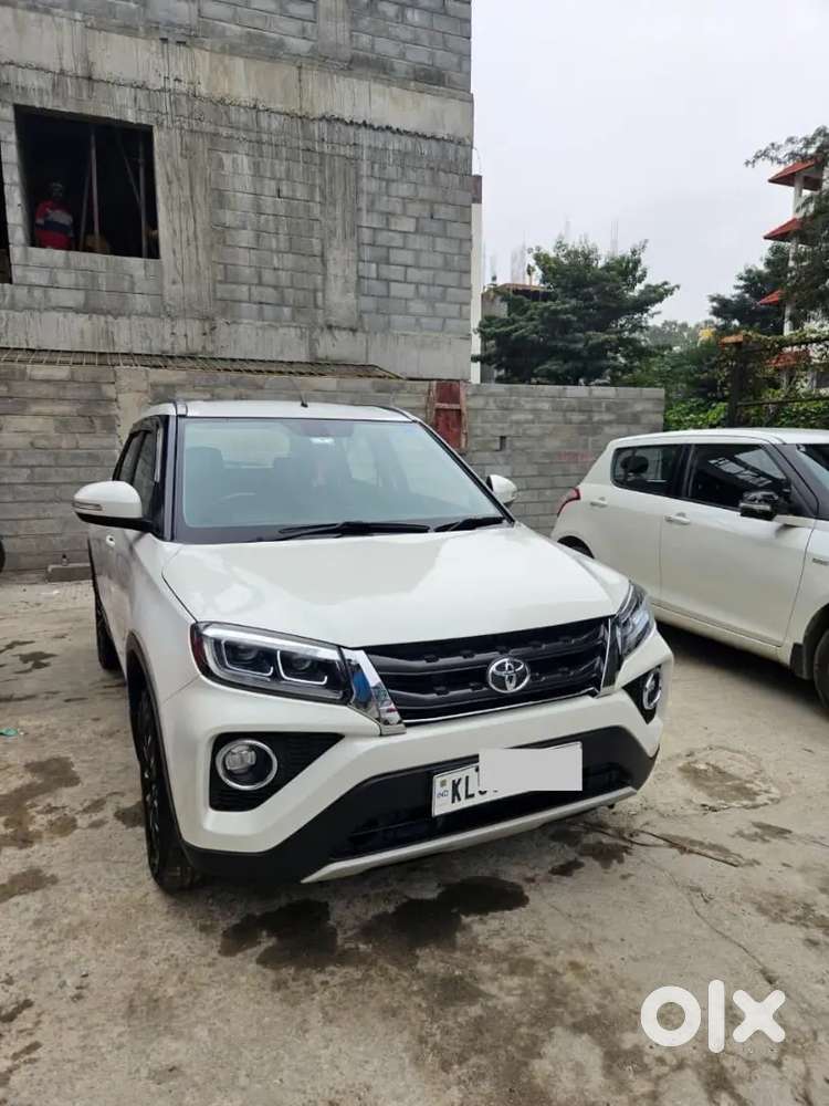 Toyota Urban Cruiser 2021 Petrol Well Maintained