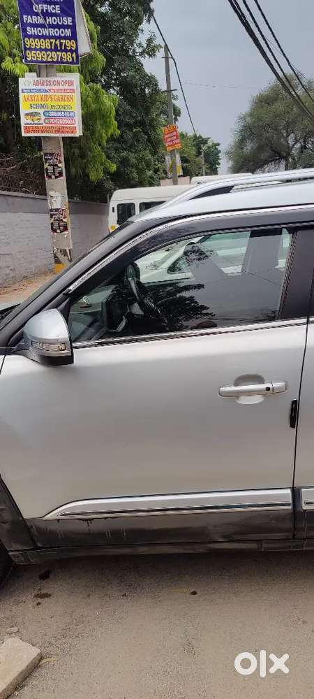 Maruti Suzuki Brezza Zxi At (petrol) &ndash; Single Owner &ndash; Sunroof