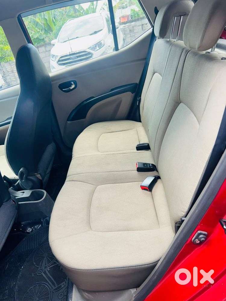 Hyundai I10 Sportz, 2012, Petrol