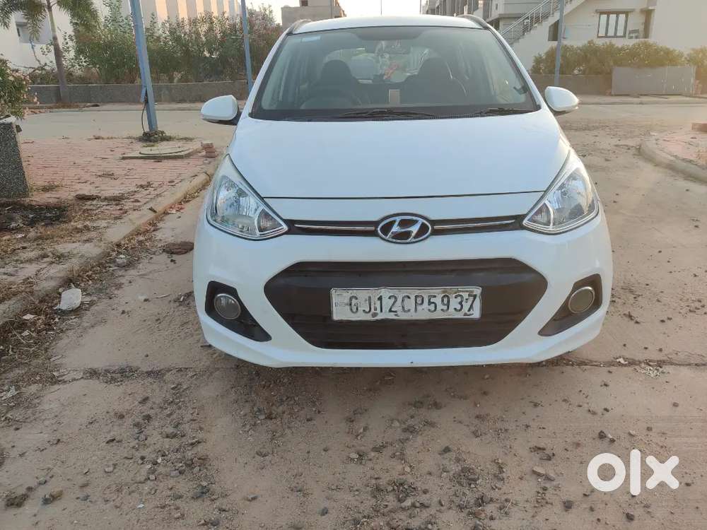 Hyundai Grand I10 Sportz 2016 Edition