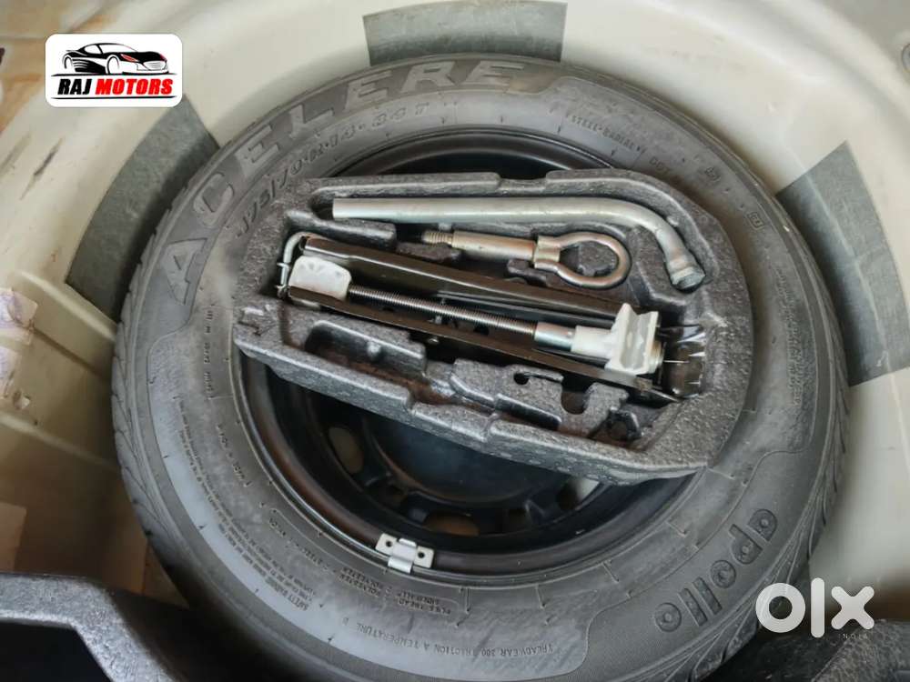 Volkswagen Vento Petrol Highline At, 2011, Petrol