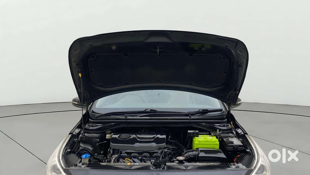 Hyundai Verna 1.6 Sx (o) Vtvt At, 2018, Petrol