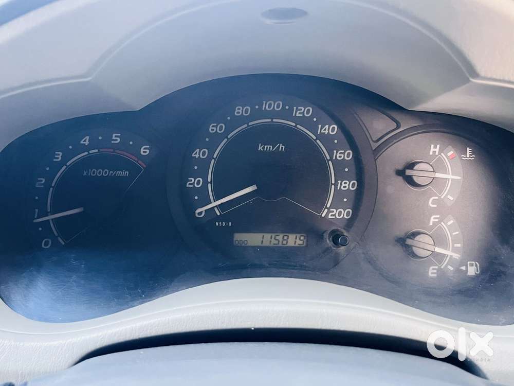 Toyota Innova, 2011, Diesel
