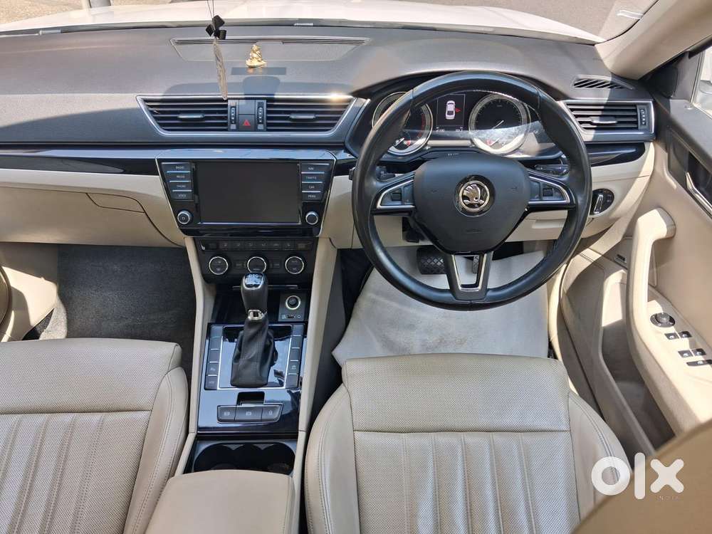 Skoda Superb Lk 1.8 Tsi At, 2018, Petrol
