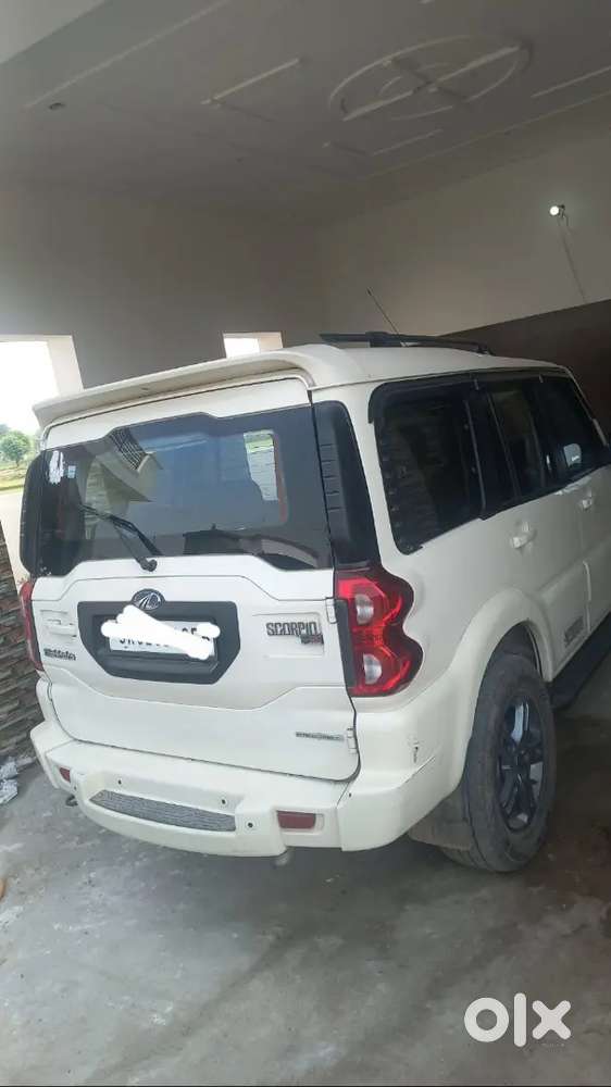 Mahindra Scorpio 2017 Diesel 122000 Km Driven