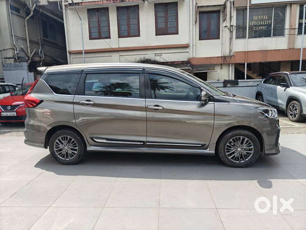 Maruti Suzuki Ertiga Zxi At Petrol, 2020, Petrol