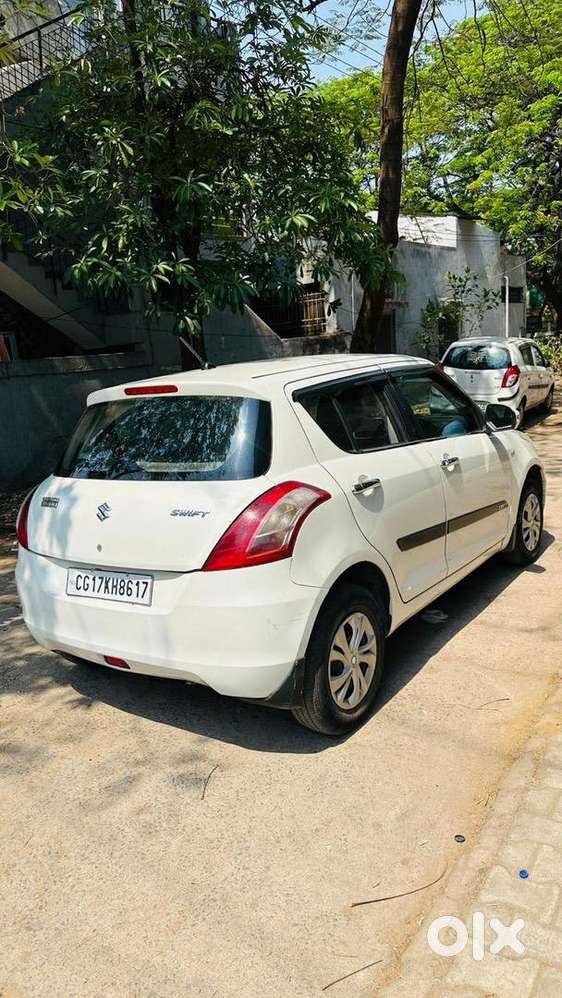 Maruti Suzuki Swift 2015 Petrol In Good Condition 47000 Km Driven