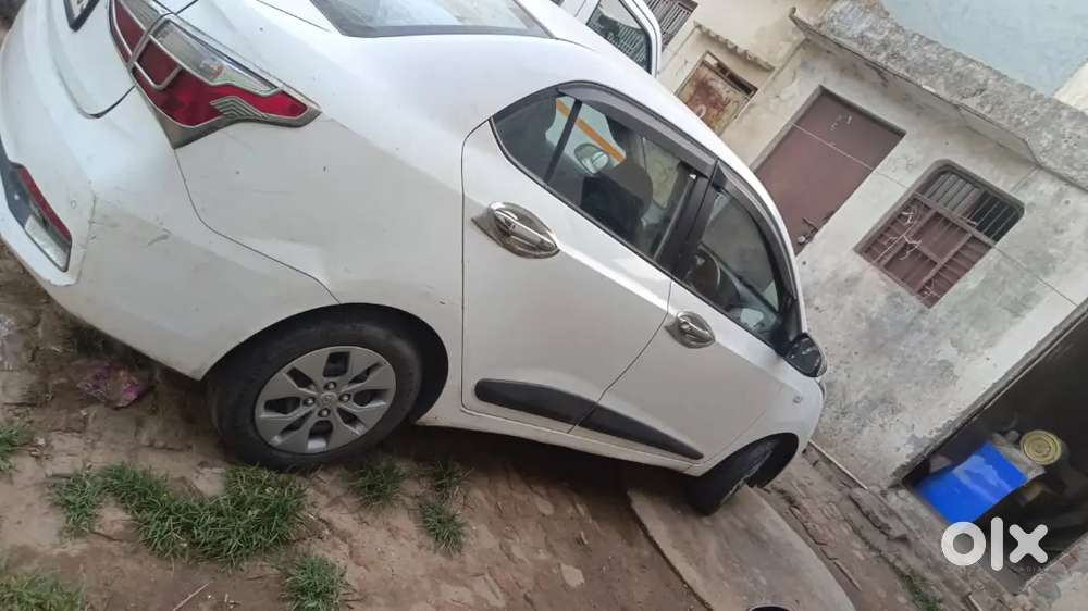 Hyundai Xcent Model 2019 Petrol At