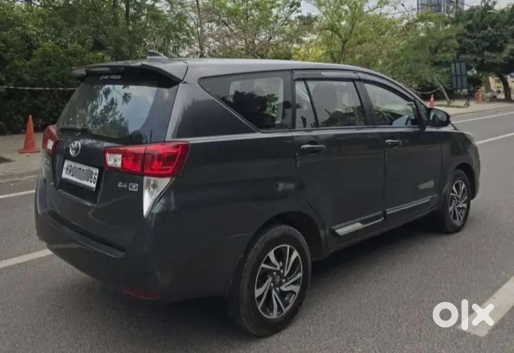 Toyota Innova Crysta 2021 Diesel 95000 Km Driven