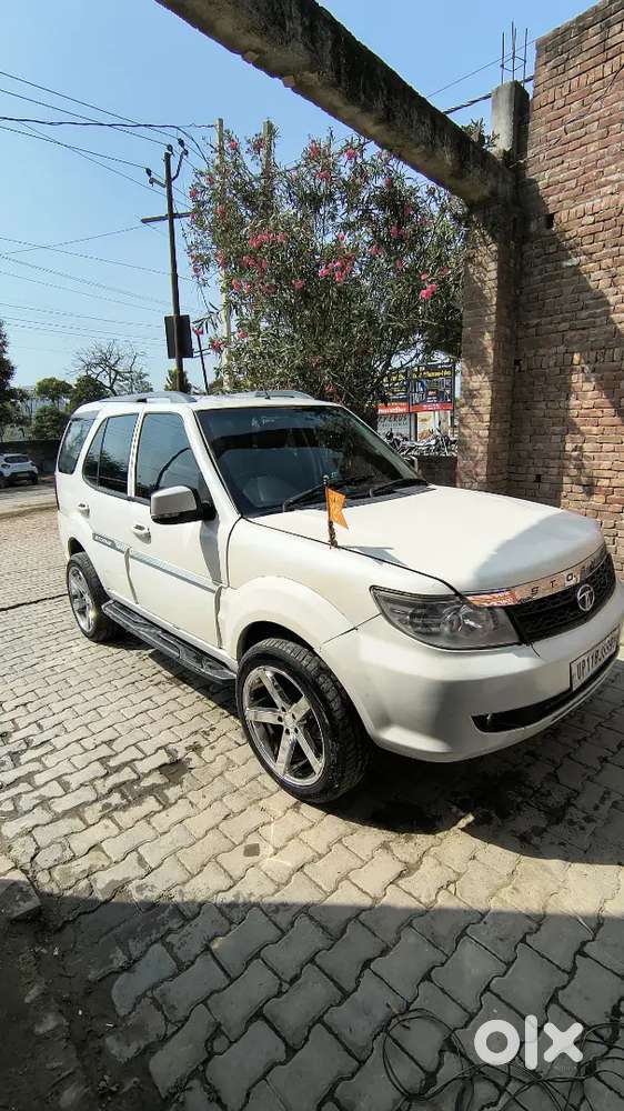 Tata Safari Storme 2018 Diesel 110000 Km Driven