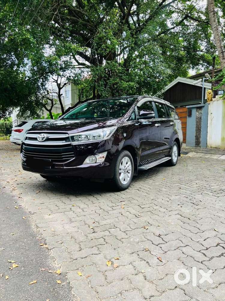 Toyota Innova Crysta Single Owner 2018 Diesel 90000 Km