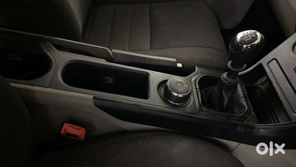 Tata Nexon 1.2 Revotron Xe, 2018, Petrol