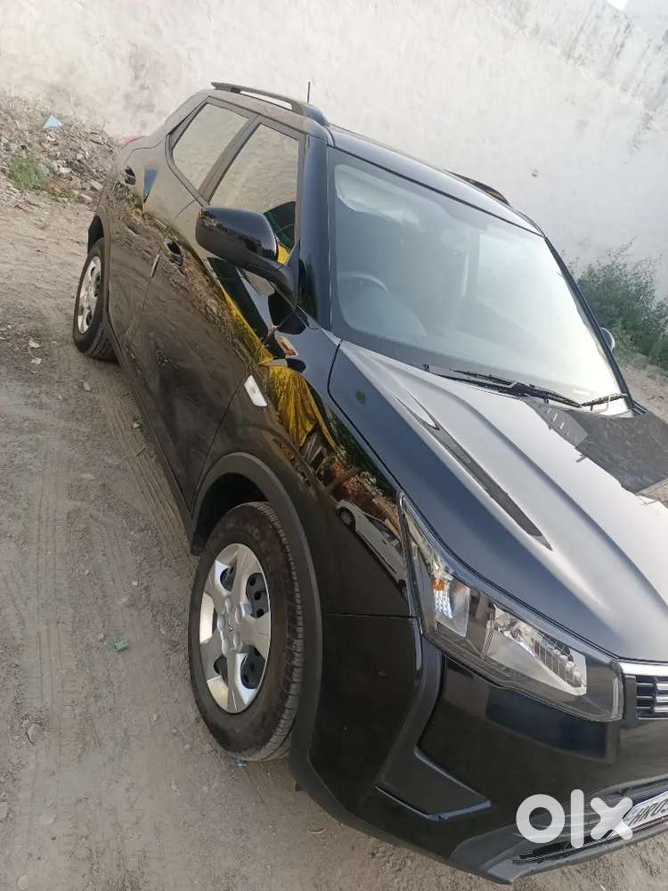 Mahindra Xuv 300 Black Colour