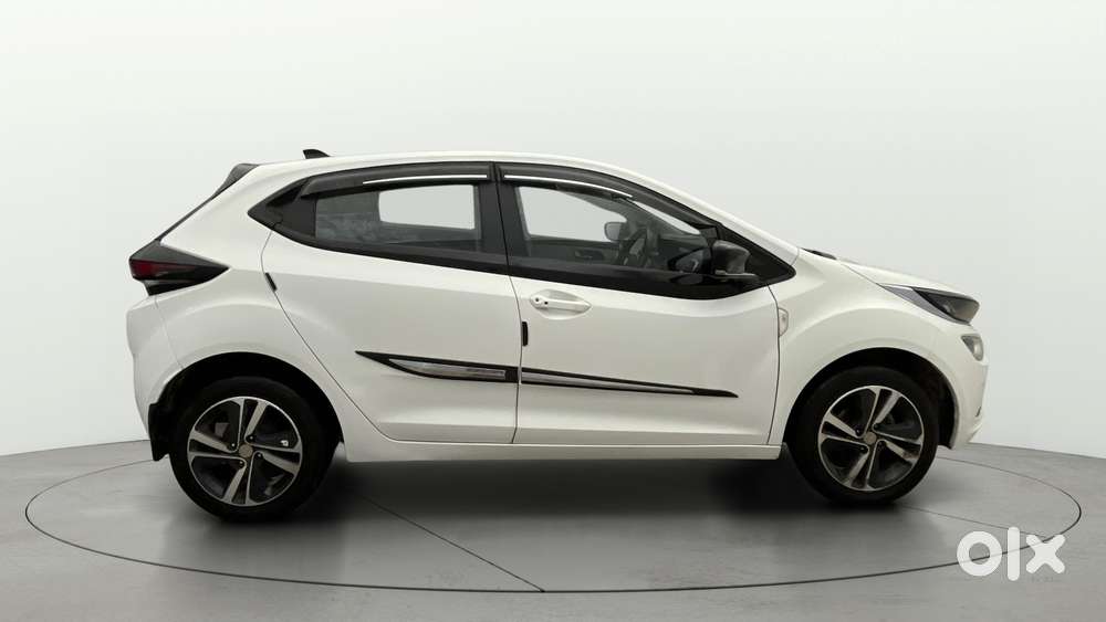 Tata Altroz Xz Plus (s) Icng, 2024, Cng & Hybrids