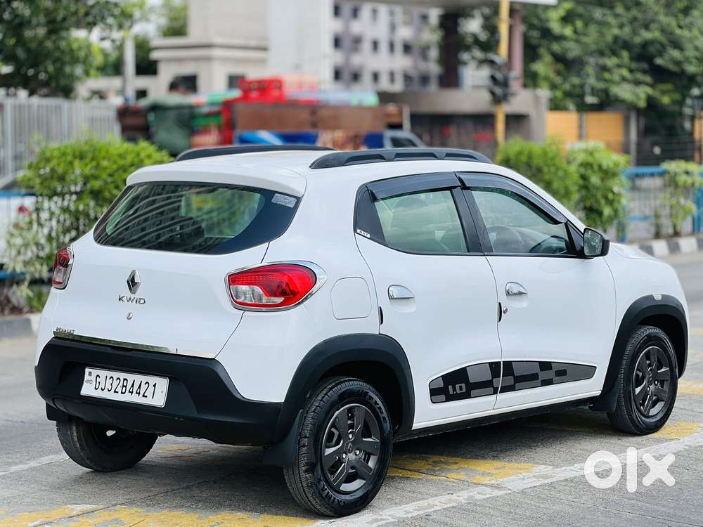 Renault Kwid 1.0 Rxt 02 Anniversary Edition, 2018, Petrol