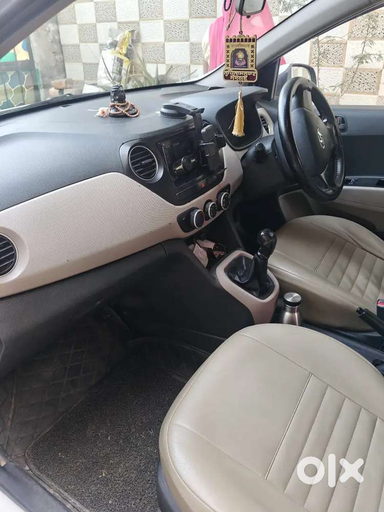 Hyundai Xcent 2016 Cng 103000 Km