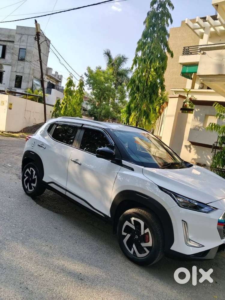 Nissan Magnite 1.0 Xv, 2024, Petrol