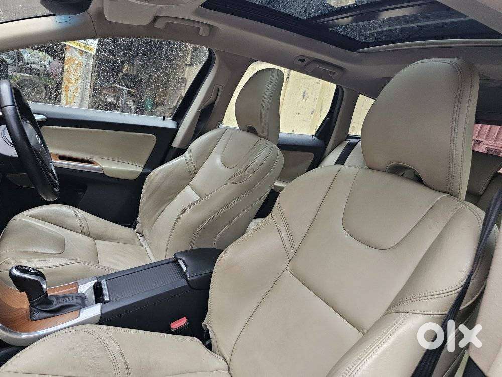 Volvo Xc60 D4 Momentum, 2017, Diesel