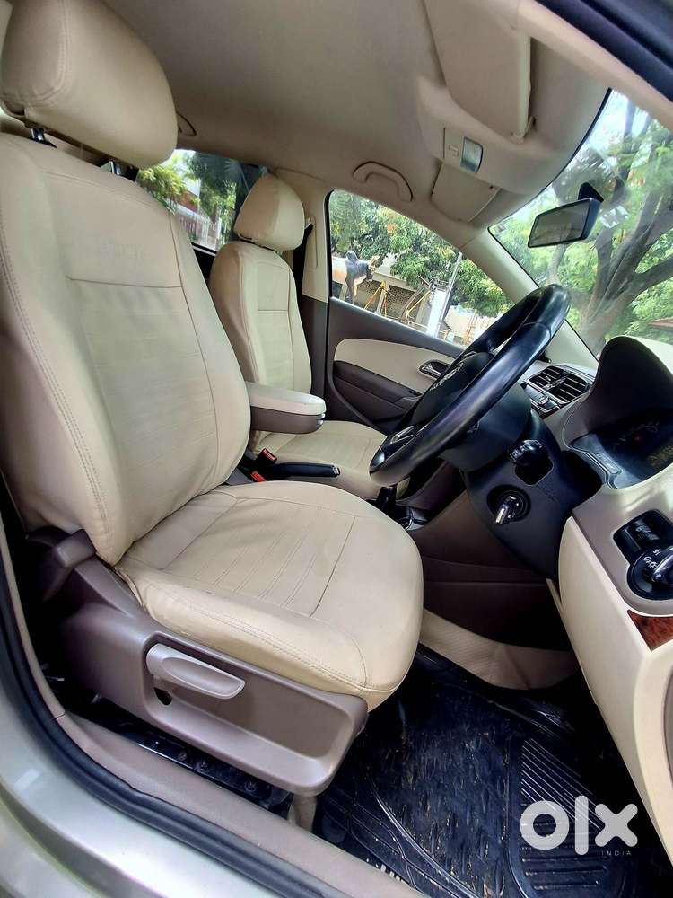 Skoda Rapid 1.5 Tdi Ambition Plus, 2015, Diesel