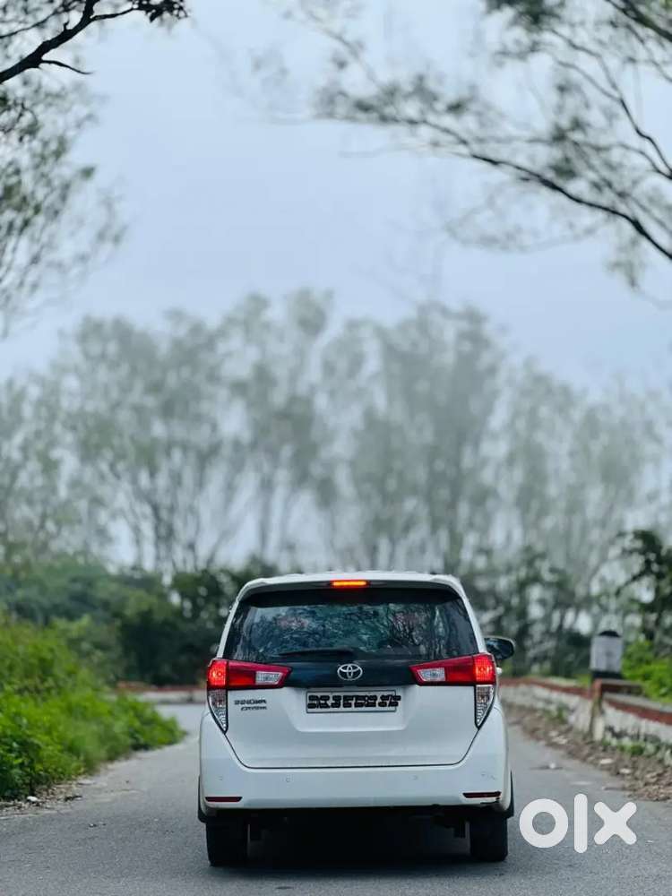 Toyota Innova Crysta 2023 Diesel