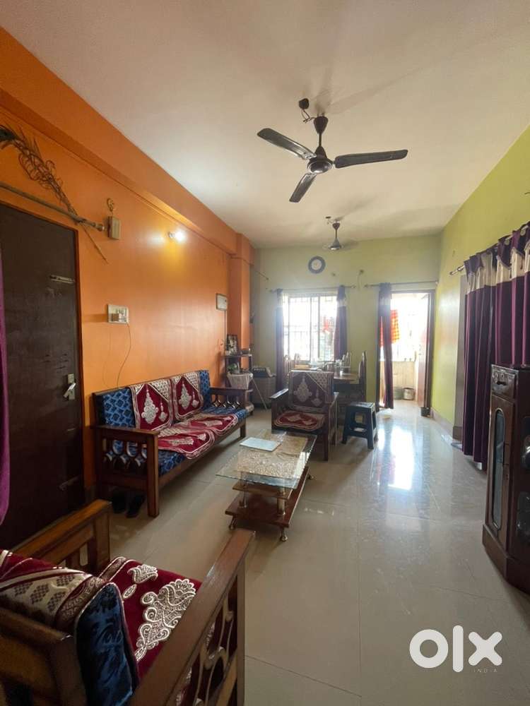 2bhk Beautiful flat for Sale at Zoo Road !