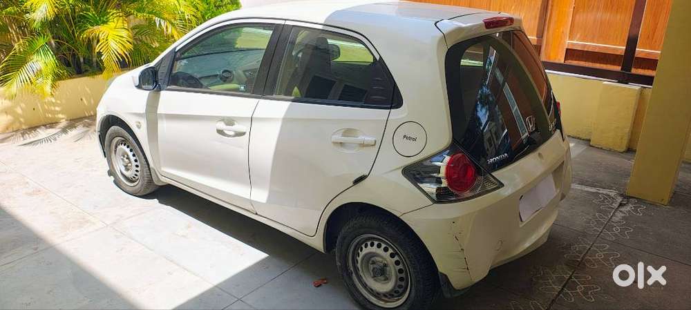 Honda Brio Ex Mt 2013 Car