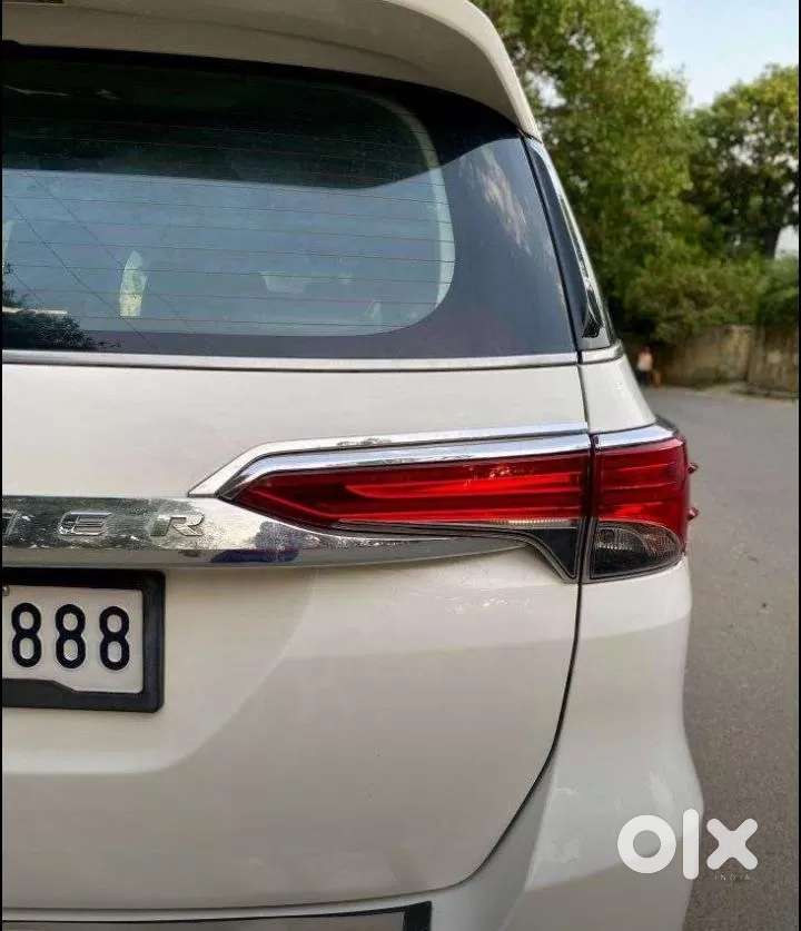 Toyota Fortuner 4x2 At 2.8 Diesel, 2018, Diesel
