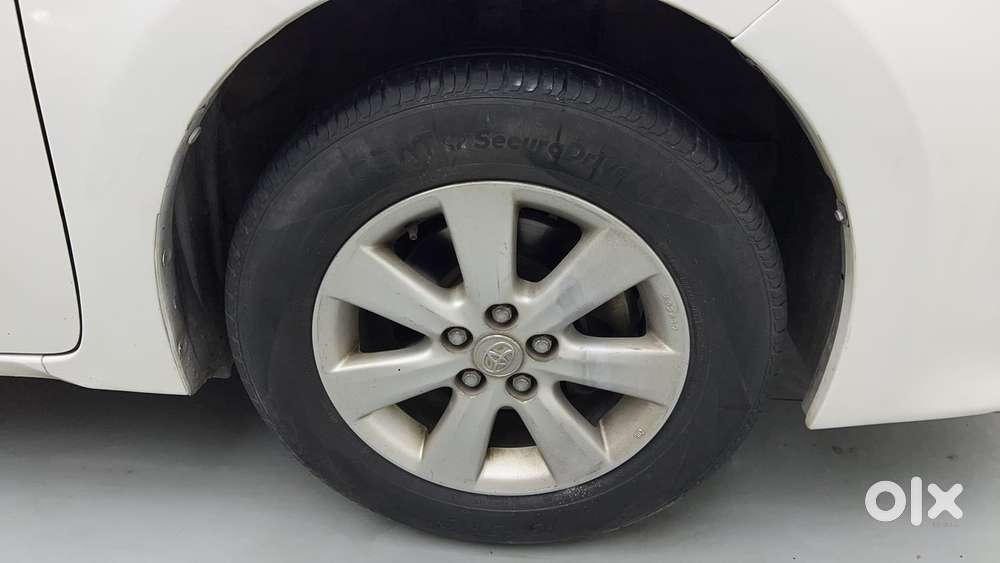 Toyota Corolla Altis 1.8 G, 2015, Petrol