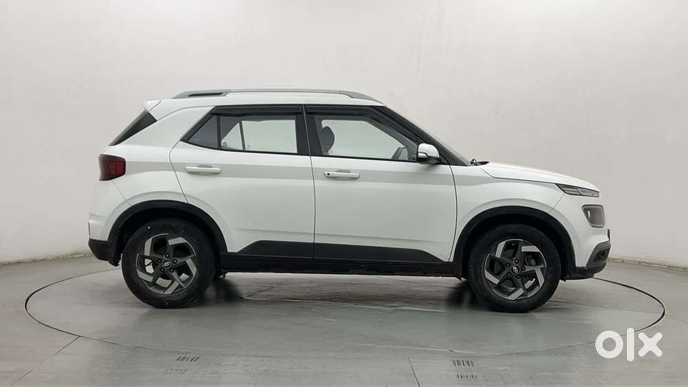 Maruti Suzuki Fronx Alpha 1.0l Turbo 6 At Dual Tone, 2019, Diesel