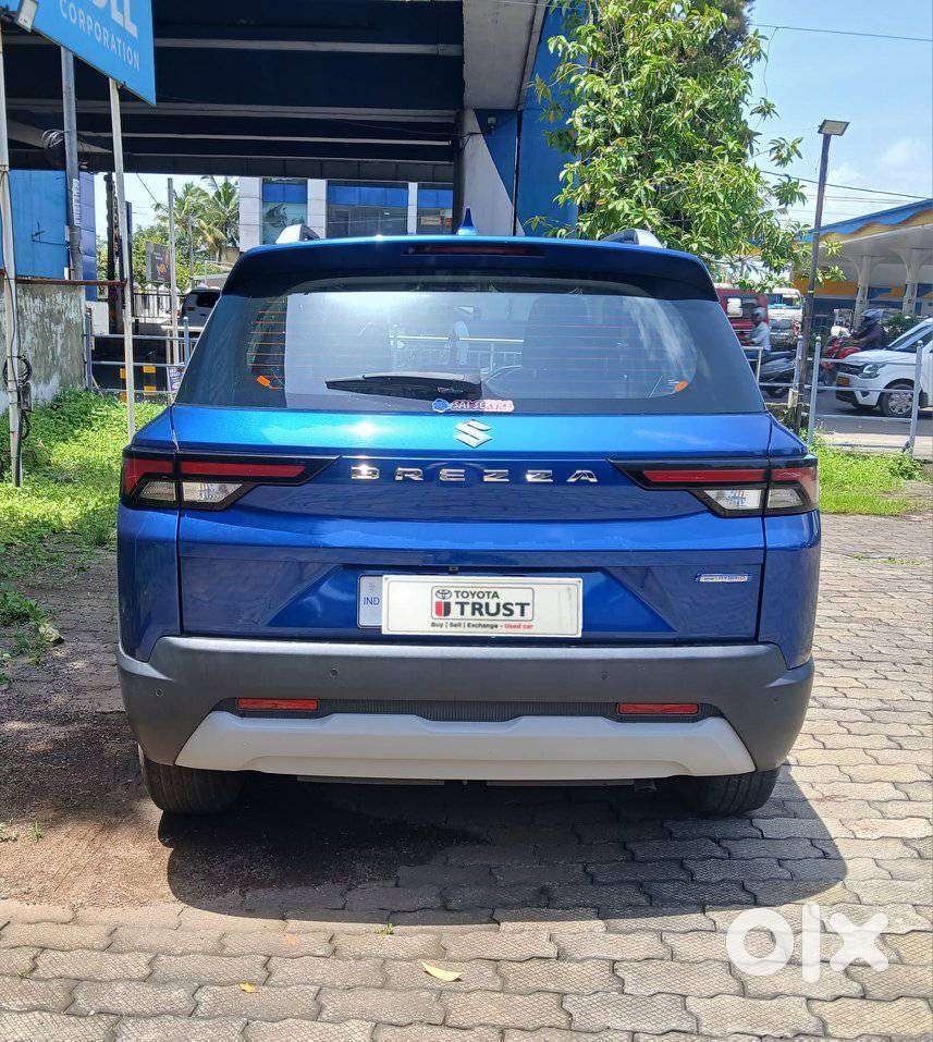 Maruti Suzuki Brezza 1.5 Zxi Smart Hybrid, 2022, Petrol