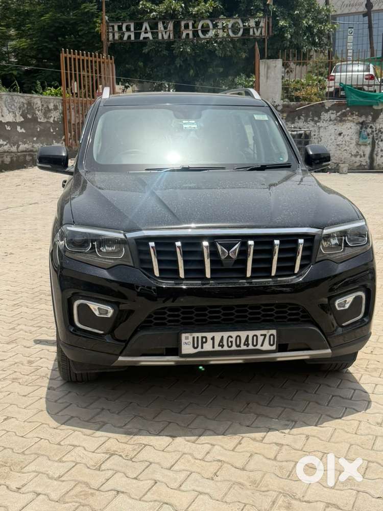 Mahindra Scorpio N Z8 Select Diesel 2025