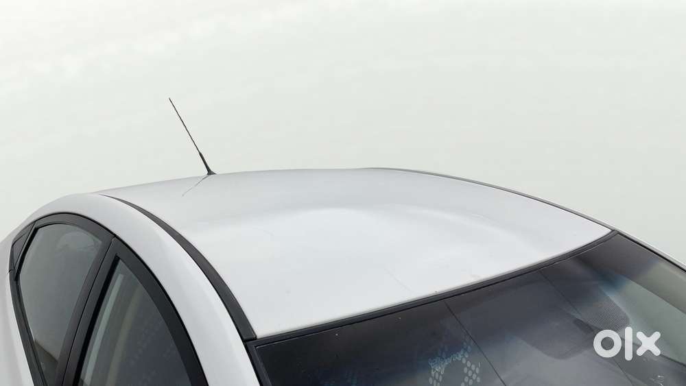 Hyundai Verna Fluidic 1.6 Vtvt Sx, 2014, Petrol