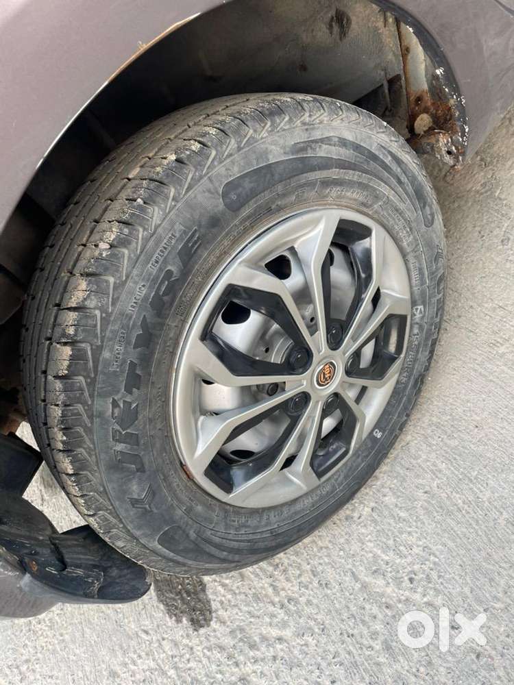 Tata Tiago 2018 Petrol 40700 Km Driven