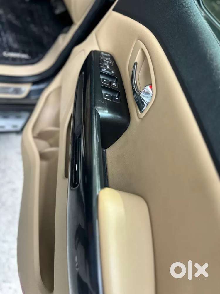 Kia Carnival Limousine, 2022, Diesel