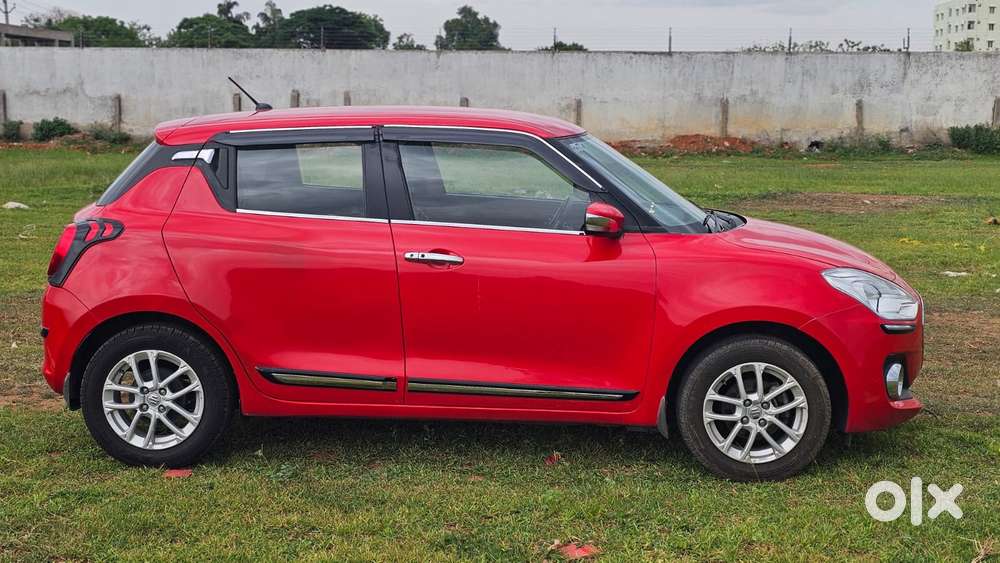 Maruti Suzuki Swift Zxi Plus, 2022, Petrol