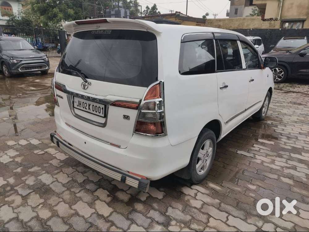 Condition Like New, Well-maintained.